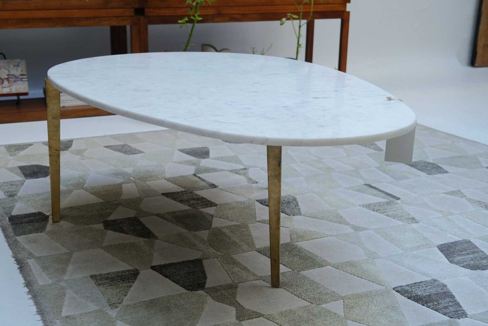 Mesa de centro de mármore