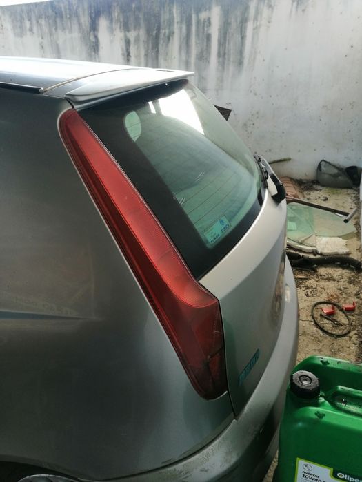 Peças Fiat punto 1.2 Abarth 1999 com documentos em dia