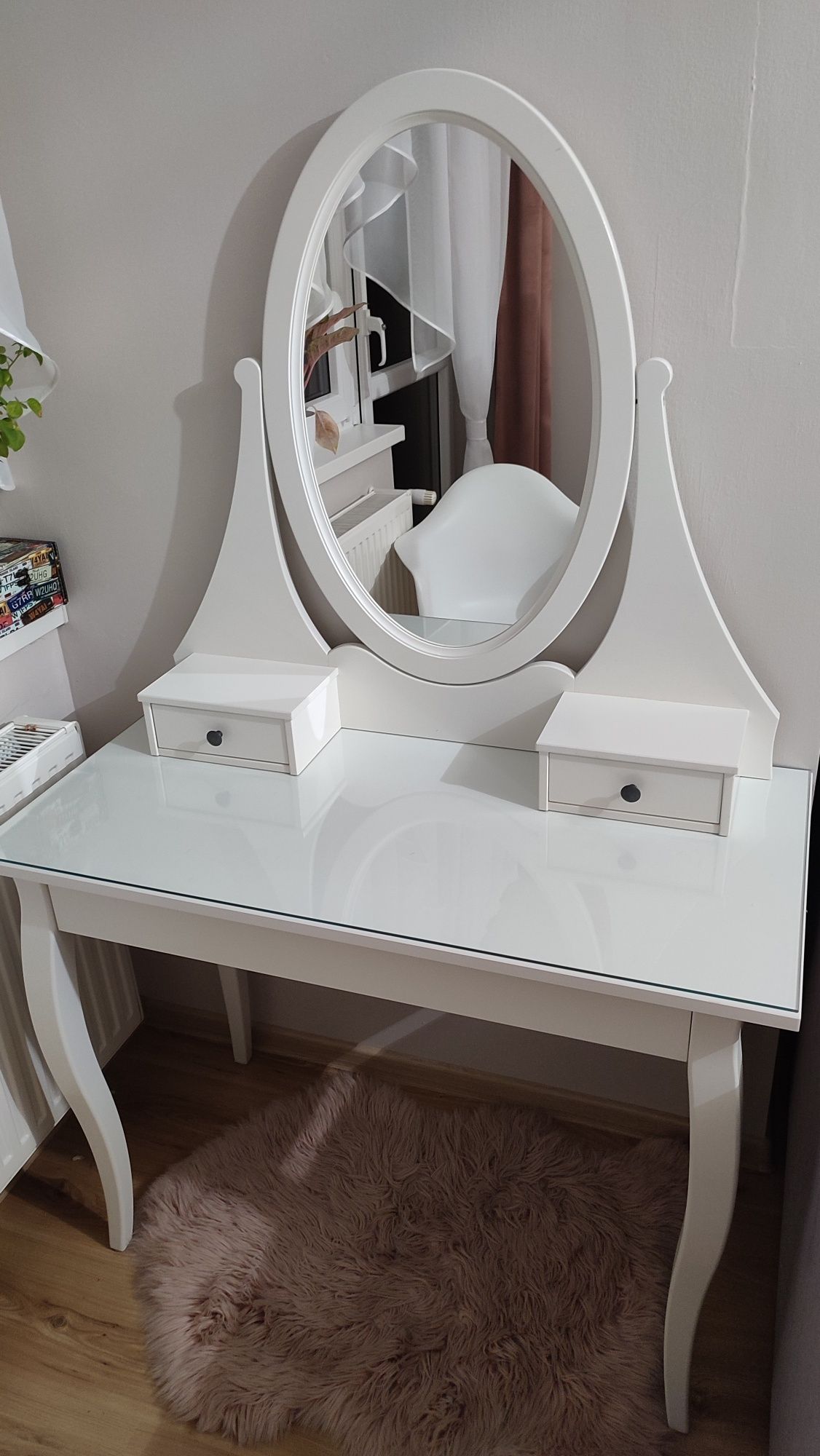 Toaletka biała Ikea Hemnes