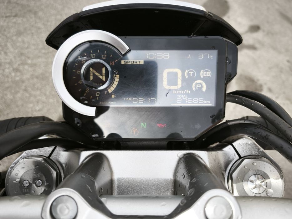 Honda cb1000r neo sports café plus
