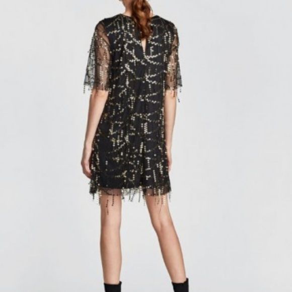 Сукня від бренду Zara