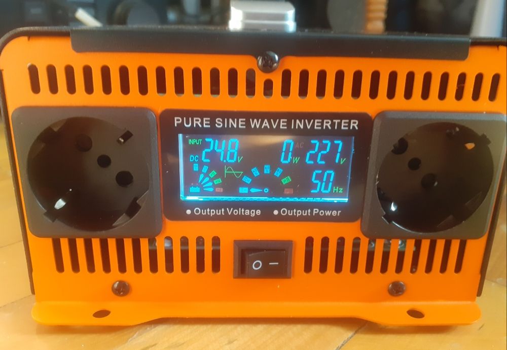 Інвертор HOULI 1500W 24в. - 230в. 50Гц. 3000W Пік!!!