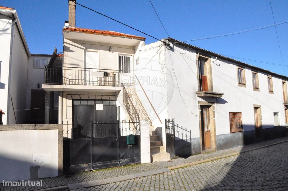 Moradia T2 para venda