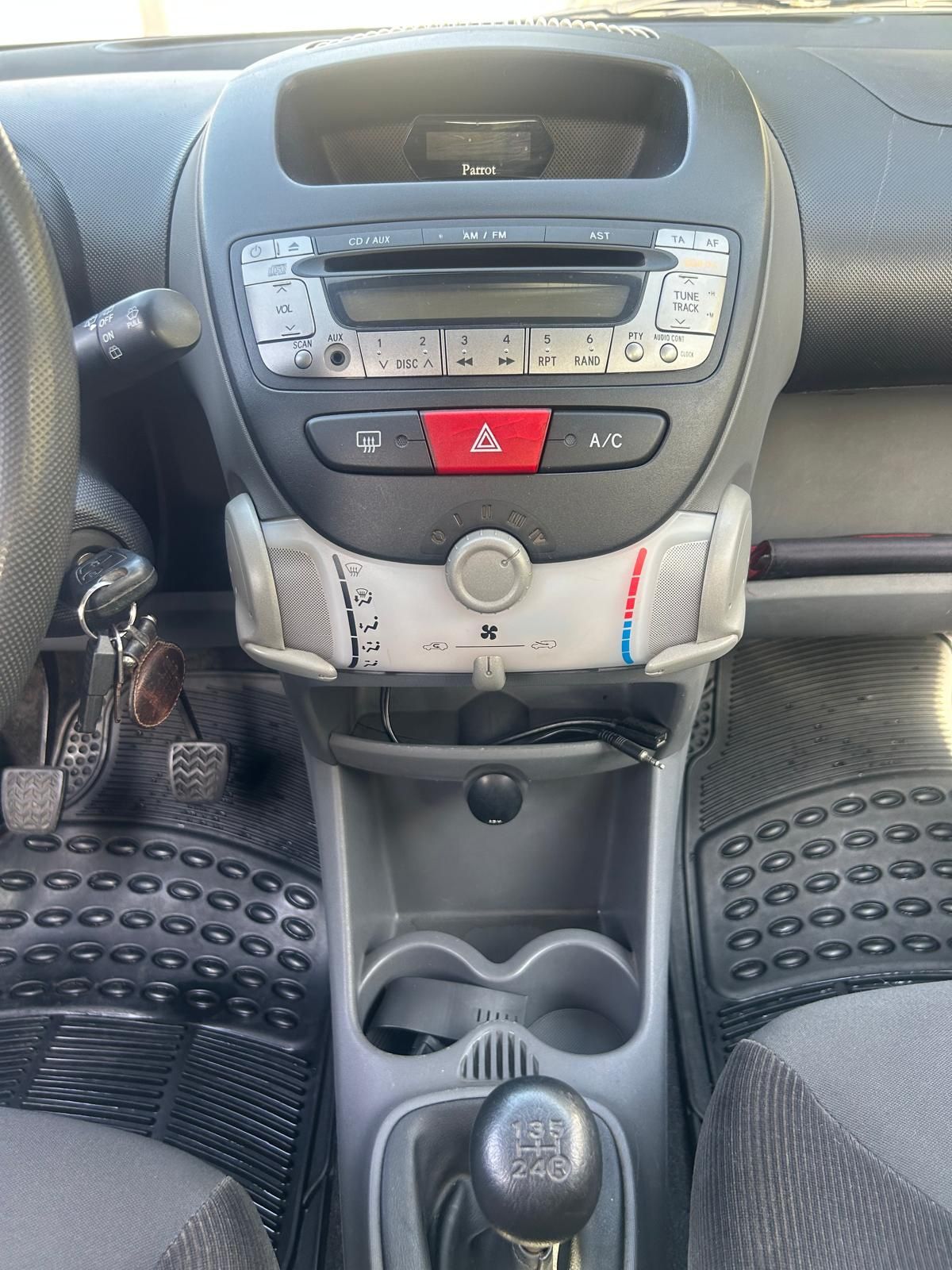Citroên C1 5 Portas 2008, 1000 cc, Ar Cond., 136.000 kms, Naci