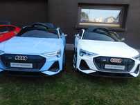 Auto na akumulator Audi e-tron 4×4 180 Wat S-line samochód elektryczny