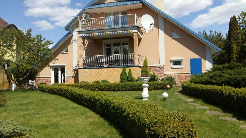 Срочно! Власник! Продам будинок біля лісу з річкою. Є генератор