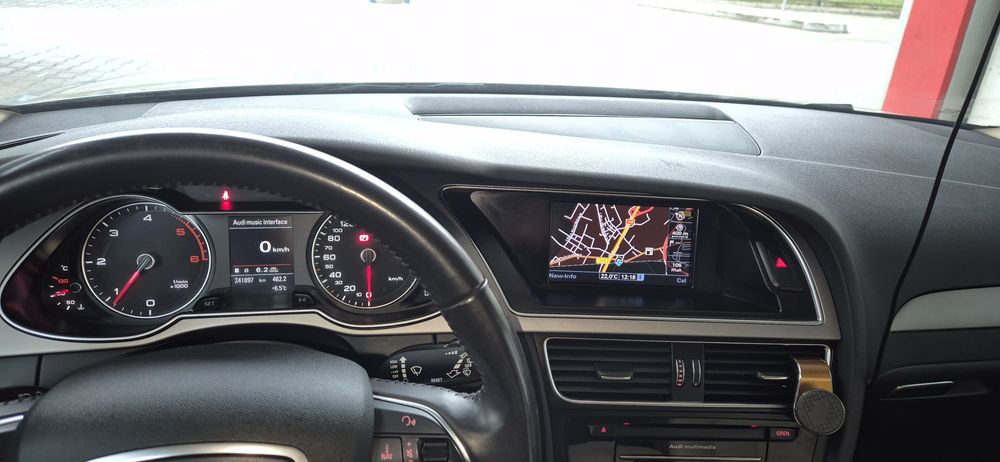 Sprzedam/zamienie Audi A4B8 2013