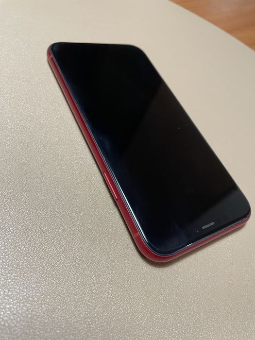 IPhone xr red 64 gb
