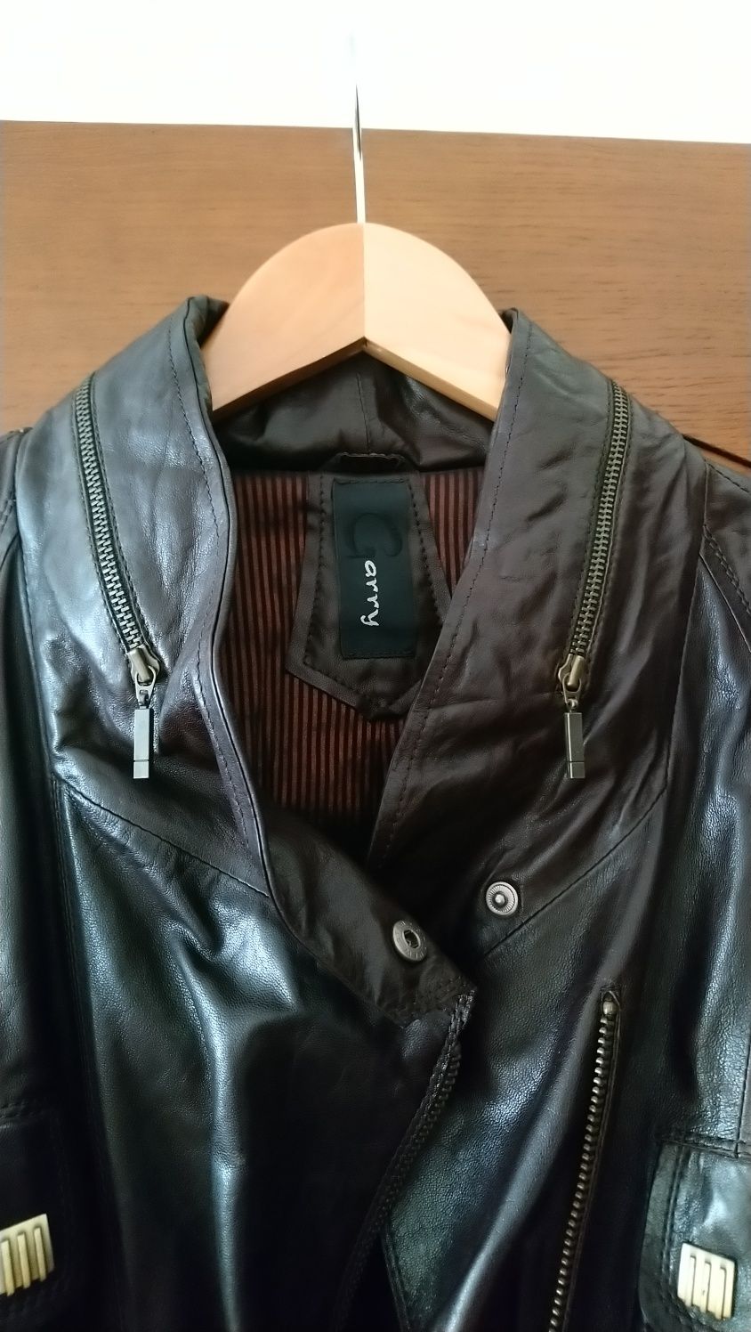 Продам женскую куртку натуральная кожа Made in Turkey
