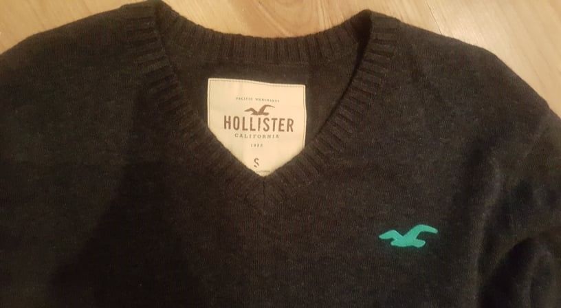 Hollister- sliczny szary sweterek kaszmir s