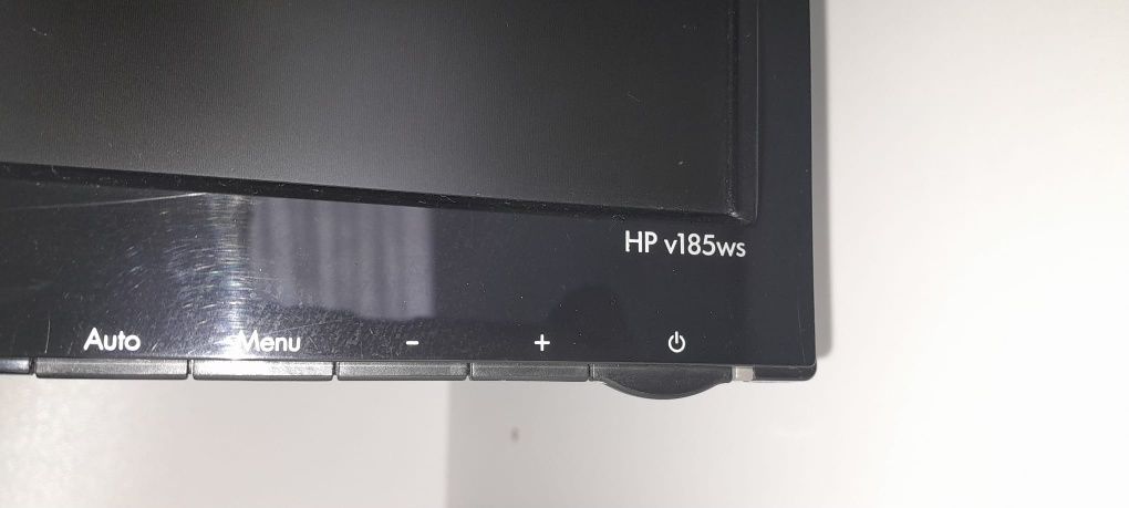 Monitor HP v185ws