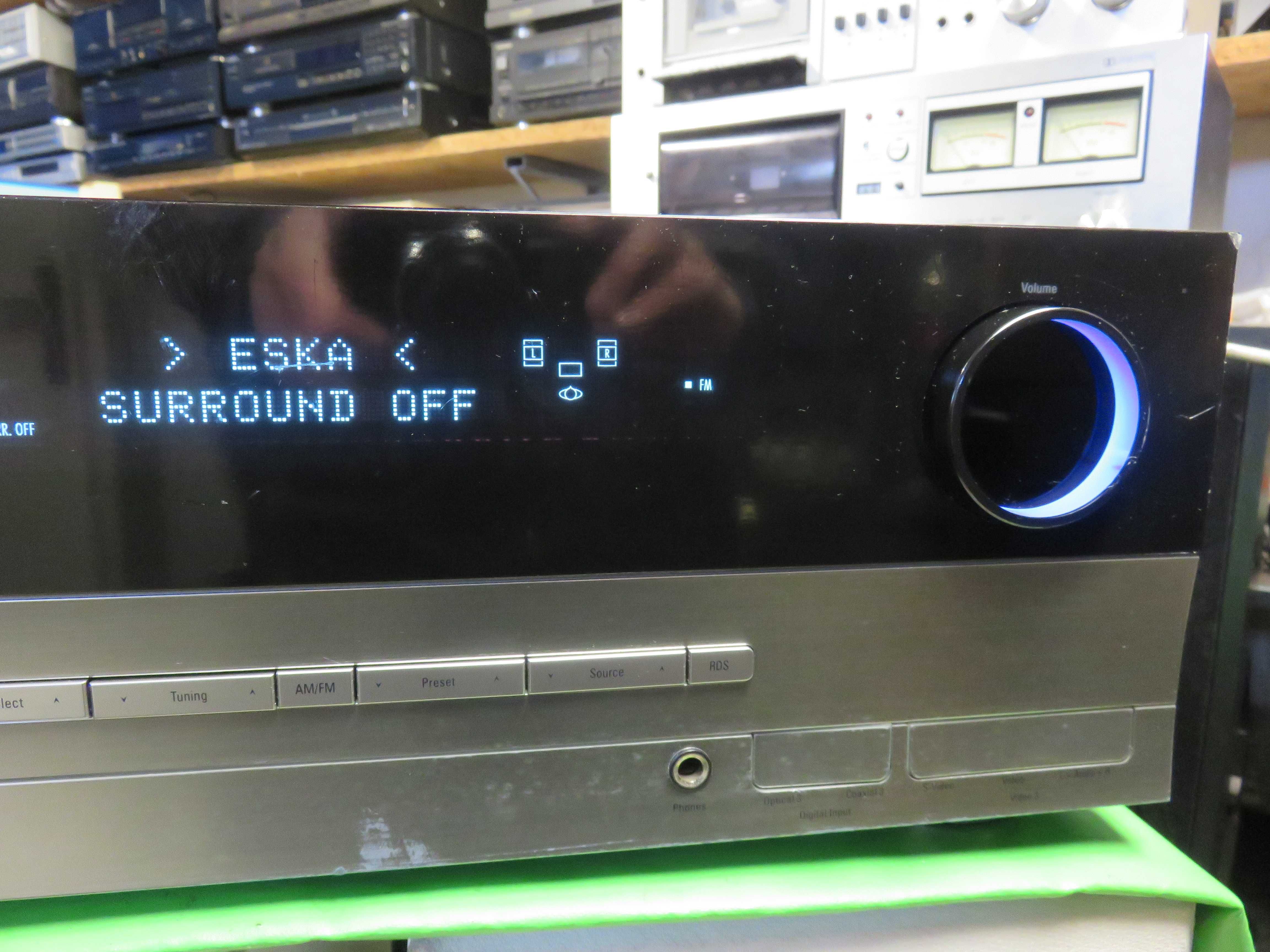 Amplituner Harman Kardon AVR 132 Optyk pilot
