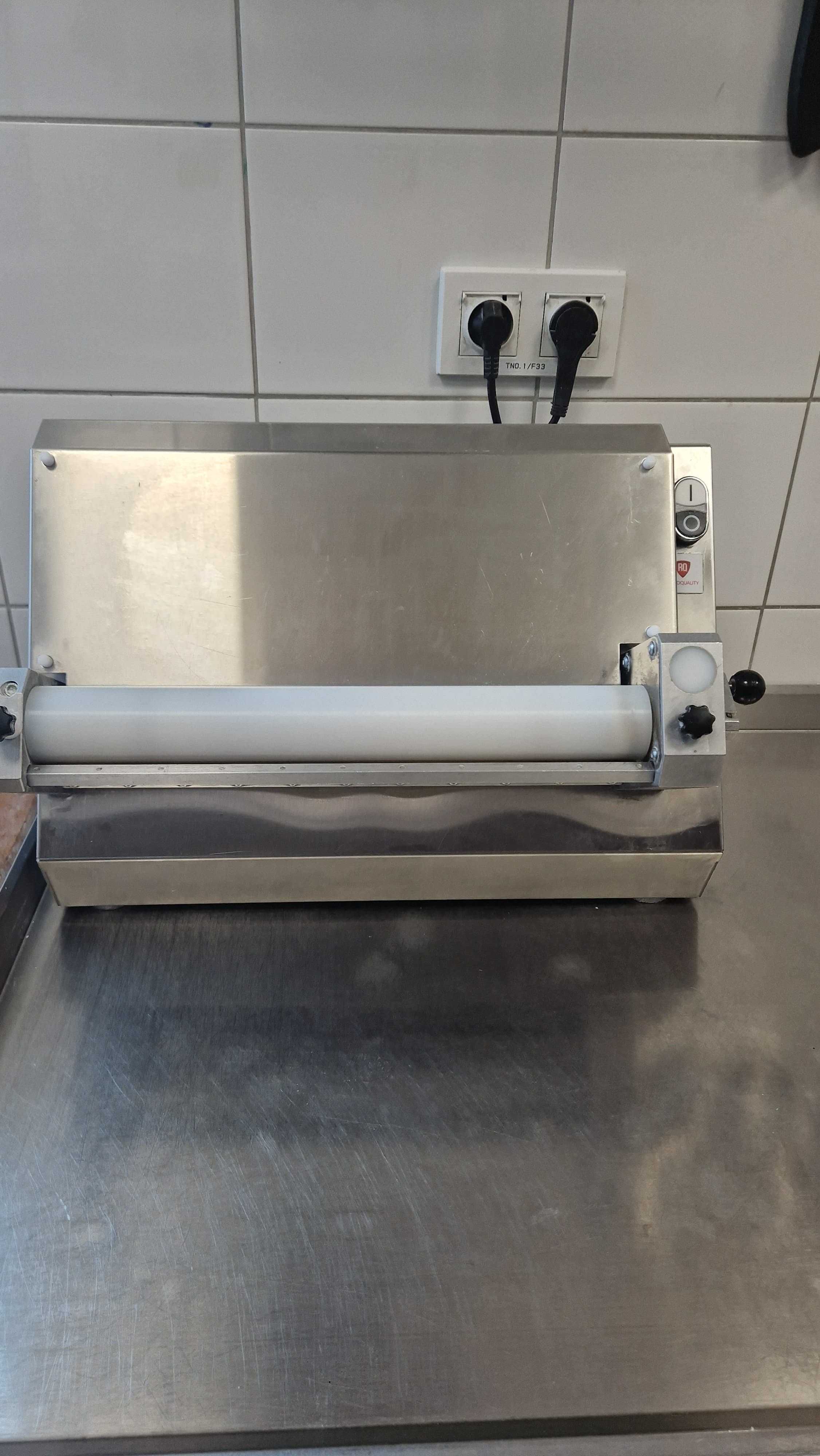 Wałkowarka/ Wałkownica do ciasta Resto Quality model SNG40