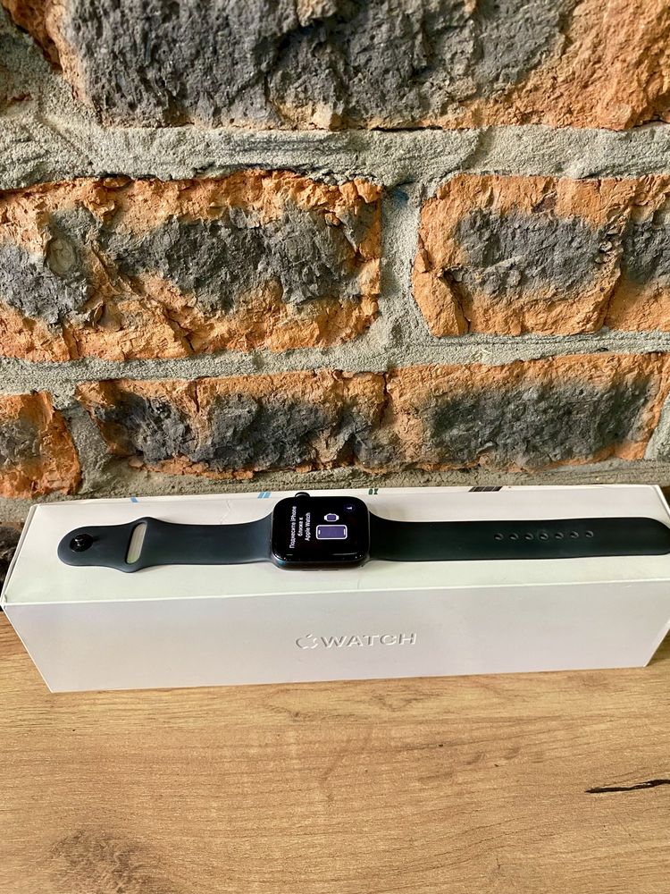 Apple Watch SE 2 44mm (магазин гарантія)