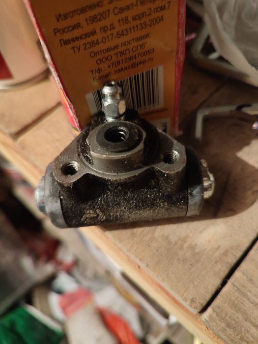 Задній тормозний циліндрик ваз 2108 ,09,099