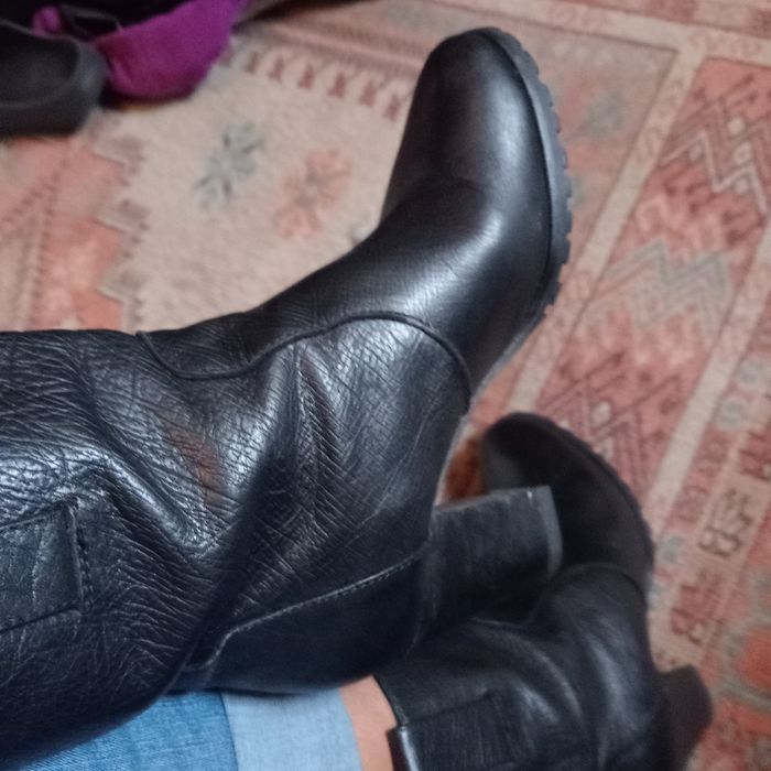 Botas robustas de qualidade _- Marca Glória Ortiz