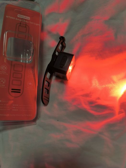 Luz Bicicleta 5modos Freio 3seg Ipx8 Preto Yizhood