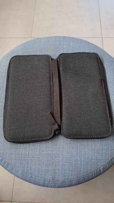 Carteira preto-cinzento
