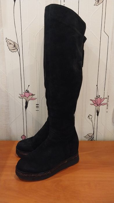 Продам женские кожаные зимние сапоги (ботфорты) Fabio Monelli.