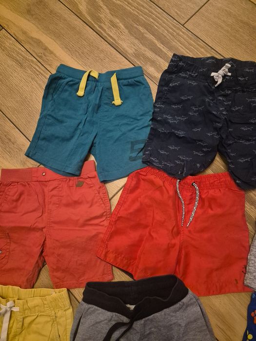 Krótkie spodenki 15 sztuk