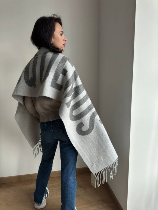 Шарф Jacquemus  як на Ксюше