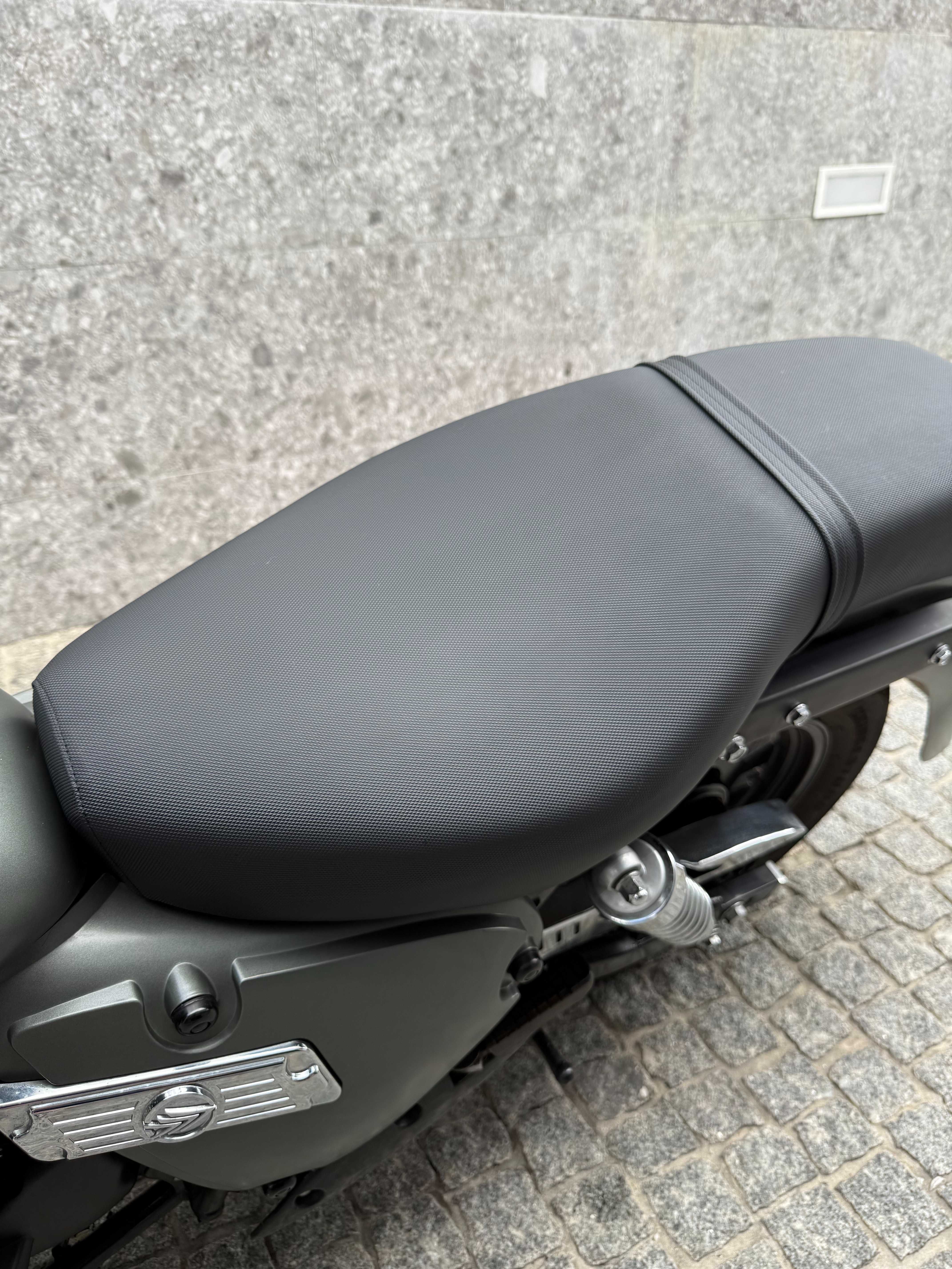 Keeway Superlight 125