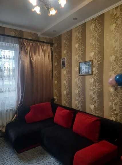 Продам квартиру в Лузановке.