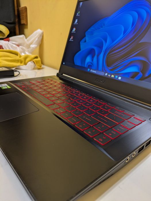 Laptop MSI do GIER i5-10Gen, RTX 3050 4GB, 16GB DDR4 NOWA BATERIA!