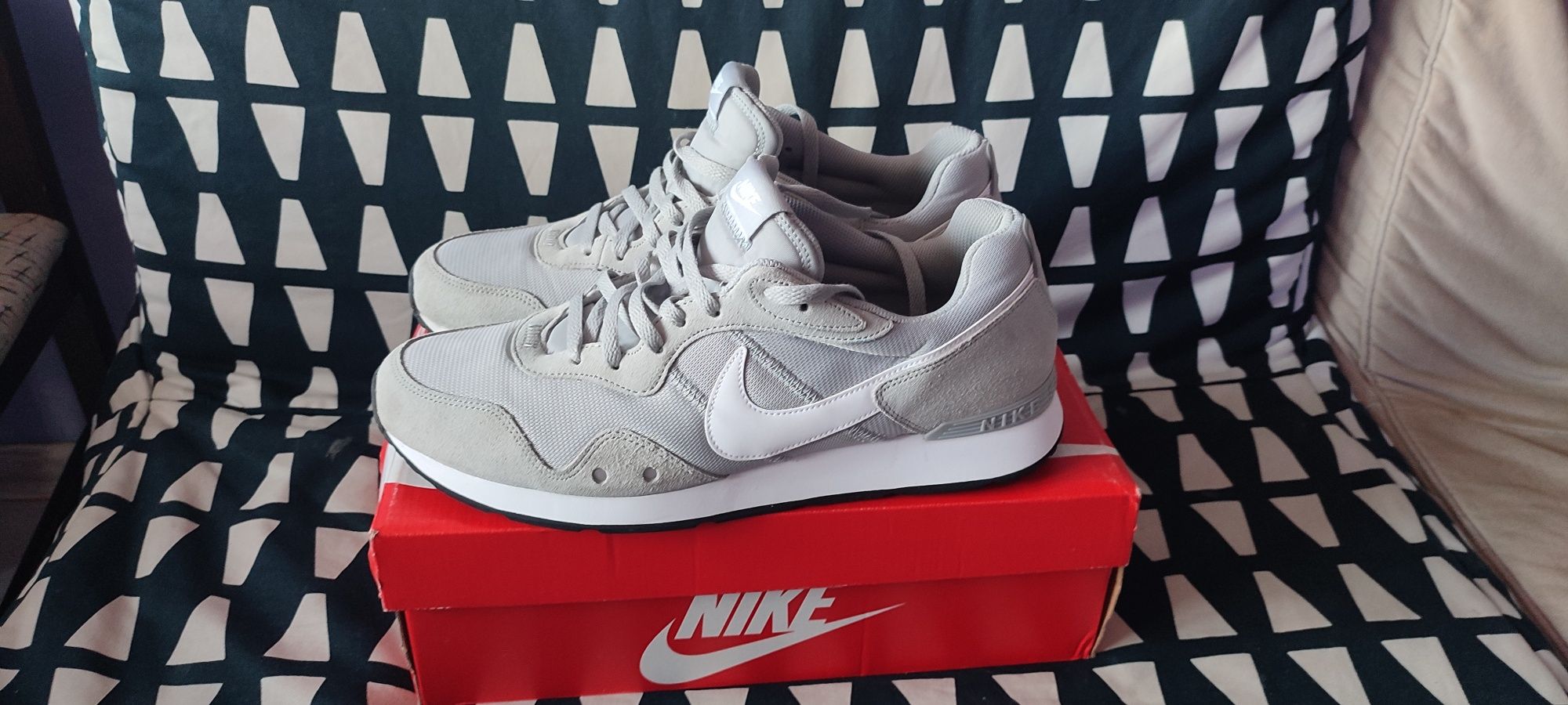 Buty męskie Nike Venture Runner 47