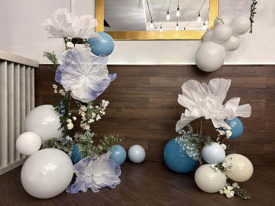 Фотозона, ростові квіти з органзи