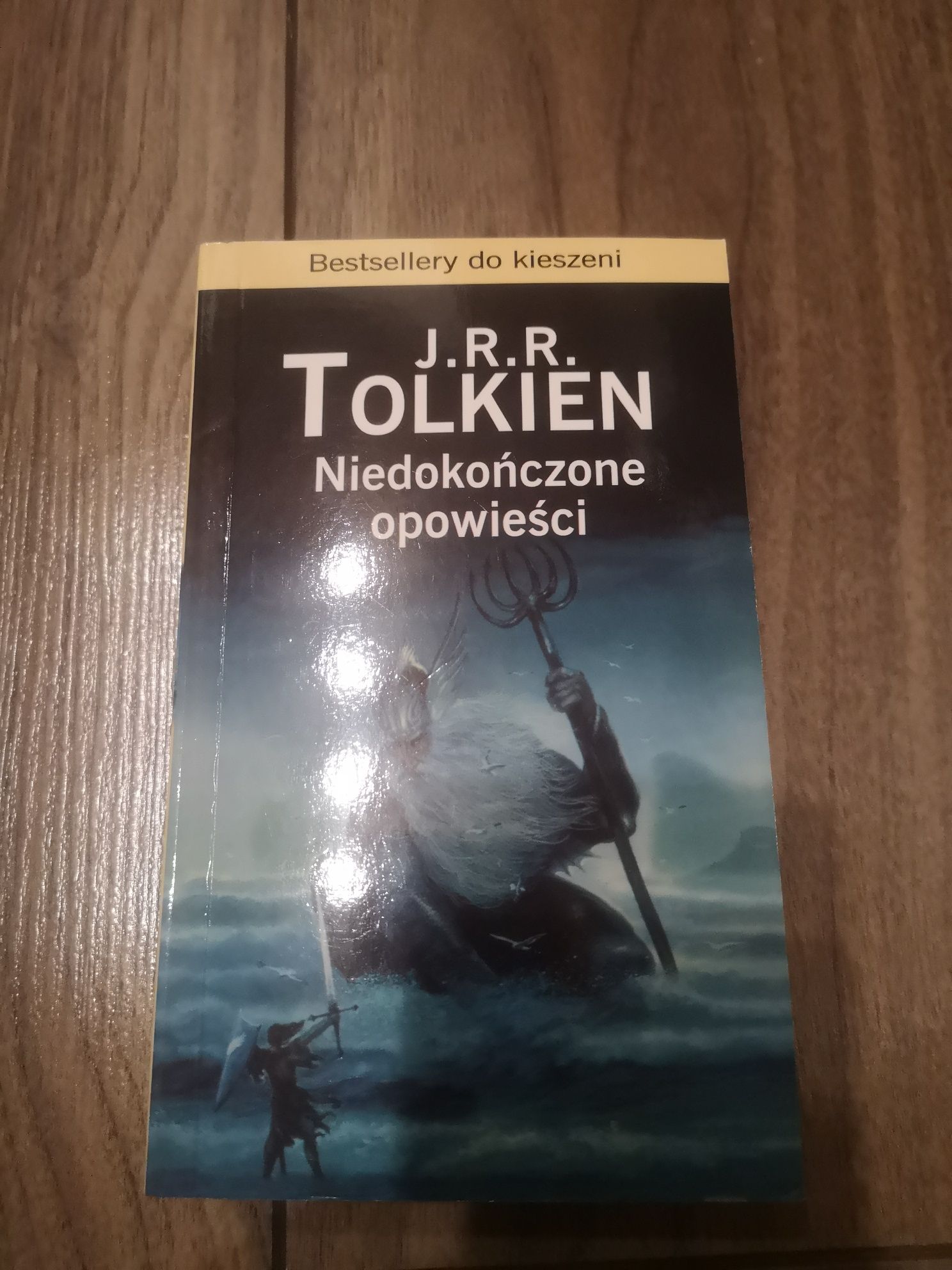 Niedokończone opowieści. J. R. R. Tolkien