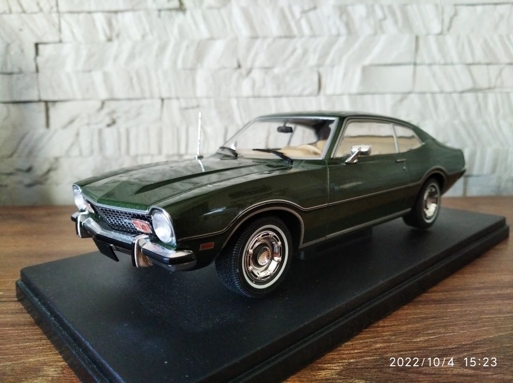 Ford Maverick 1974 1:24 Salvat model