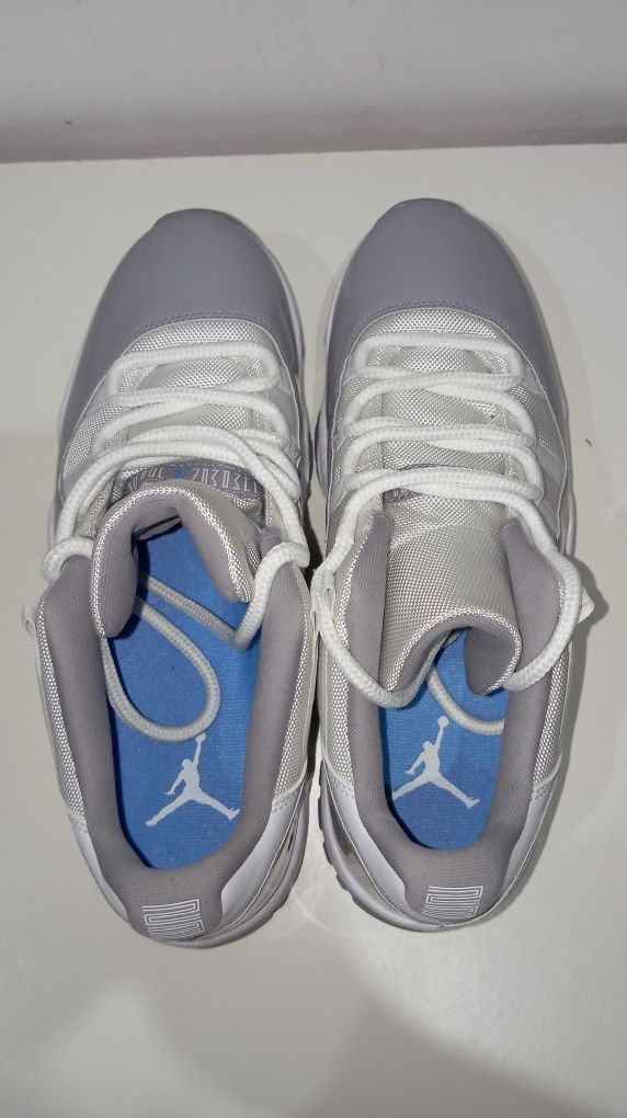 Jordans 11 retro low