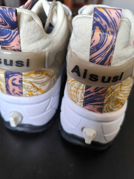 Tênis roller skate novos