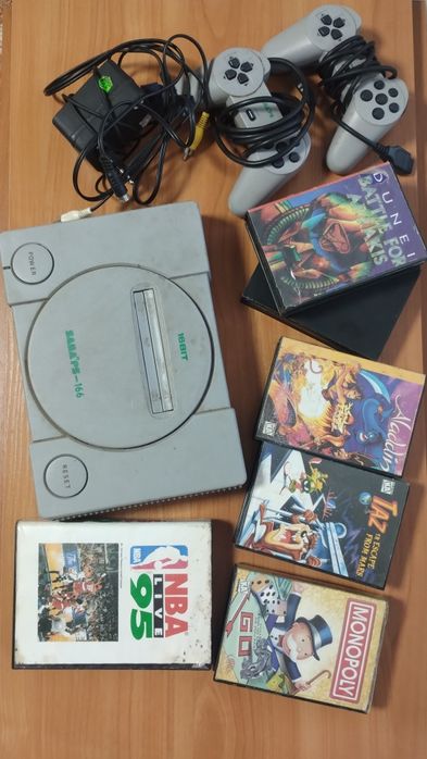 Приставка Saga/sega-клон