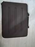 Etui do laptopa.