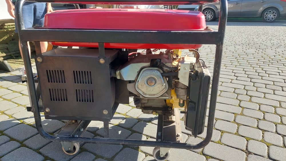 Agregat prądotwórczy 6.5 Kw Mocny
