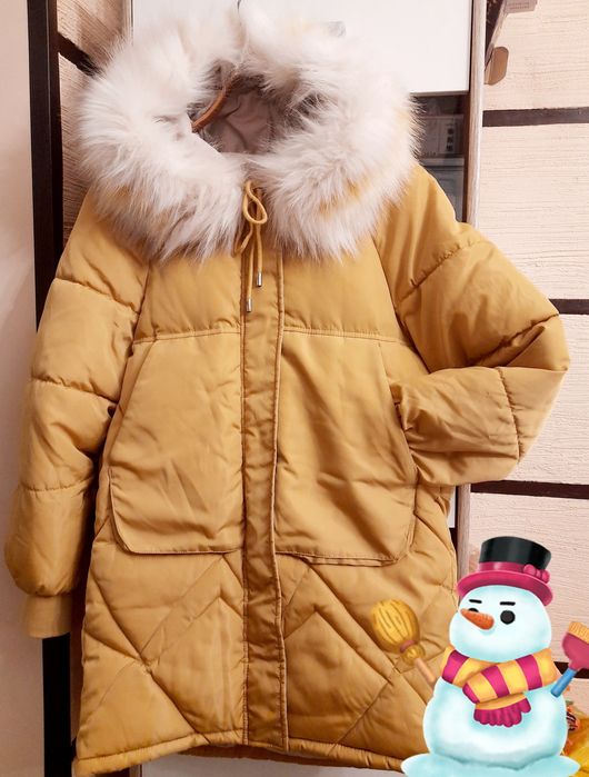 Жіноча зимова куртка S - M