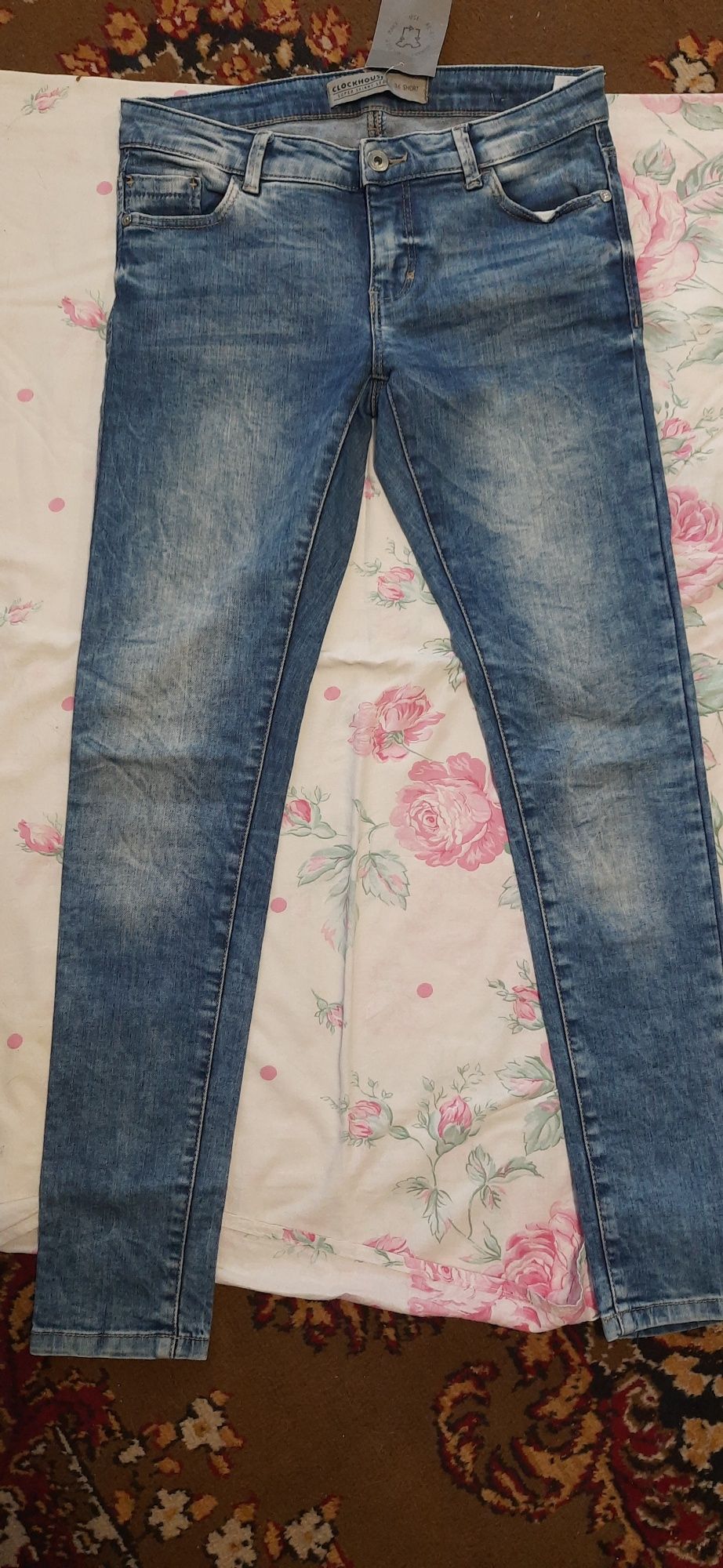 Круті джинси  бренду Zara