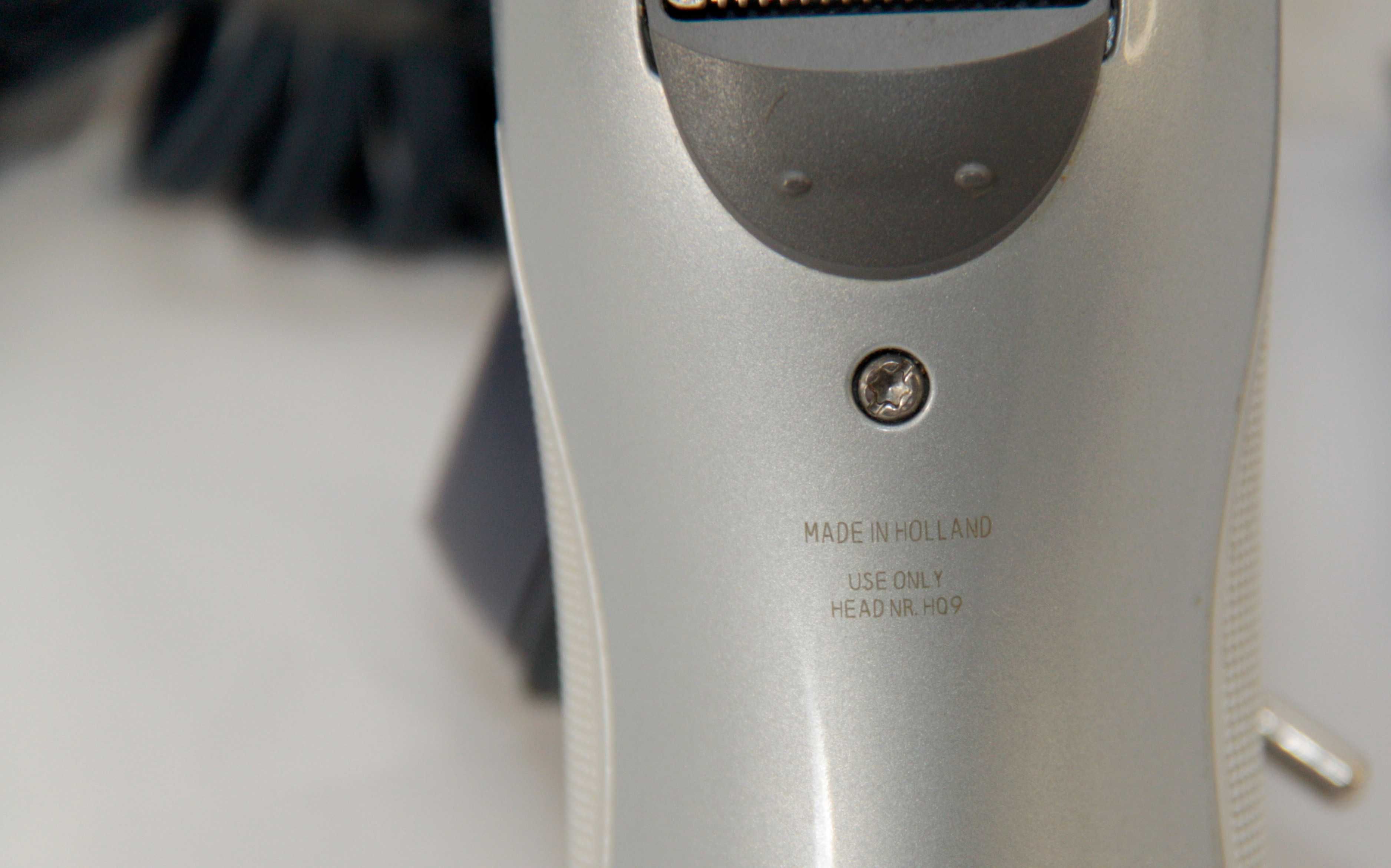Бритва  Philips Philishave HQ8100