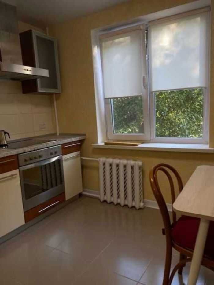 Здається 2х кімнатна квартира (50 м2) вул. Байкальская , 78