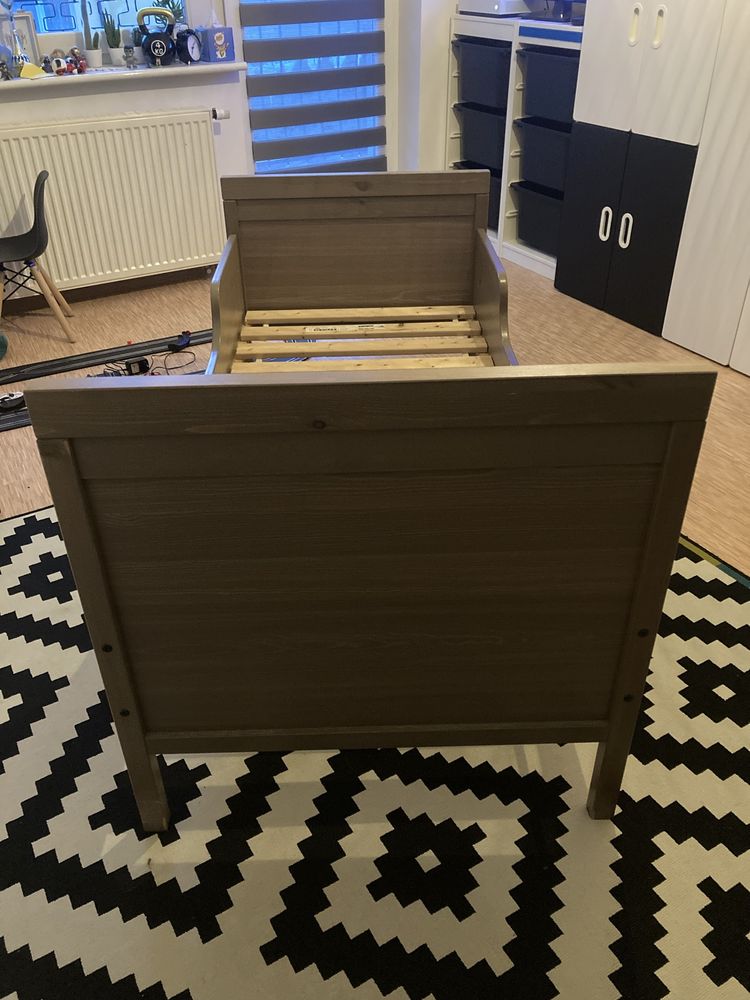 Łóżko IKEA Sundvik