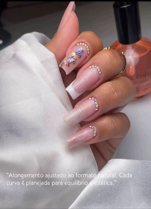 Manicure/ alongamento em gel / blindagem