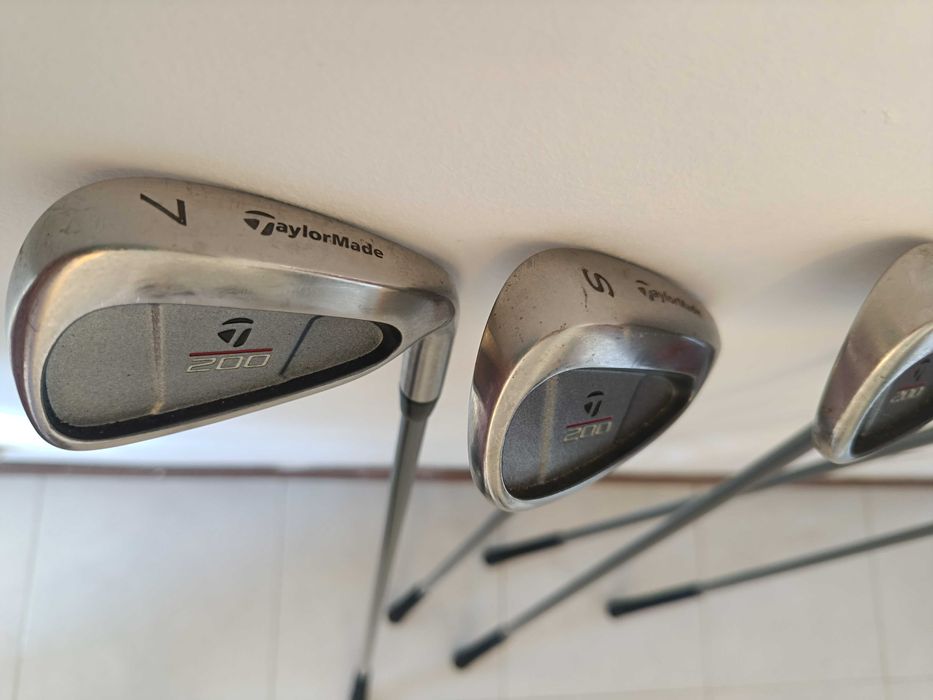 Vendo saco de golf com tacos