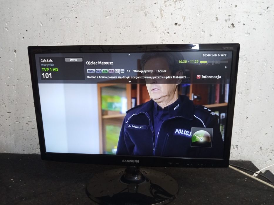 Samsung TV LED 22 cale LT22C300 Full  HD