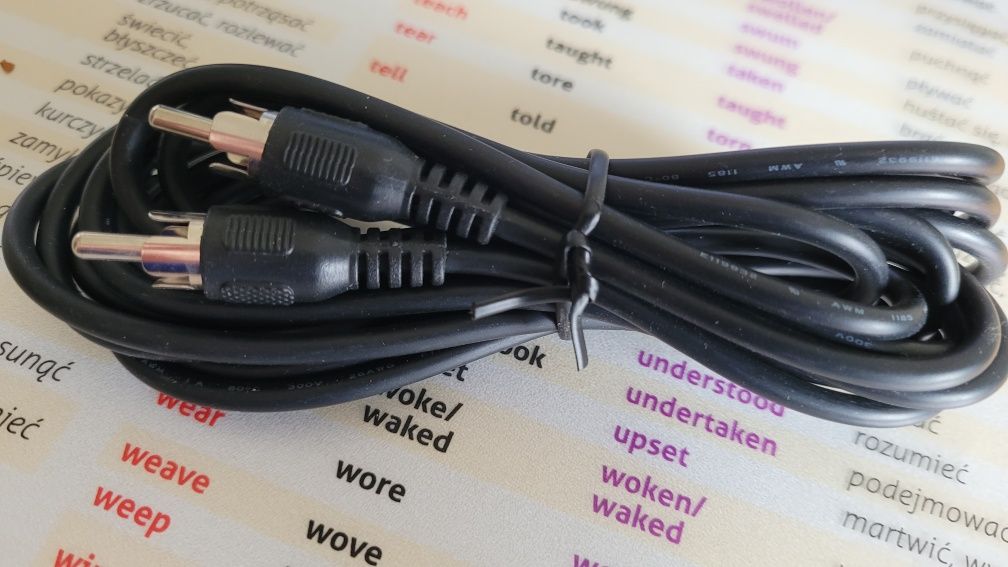 Kabel RCA / RCA 1,5 m nowy