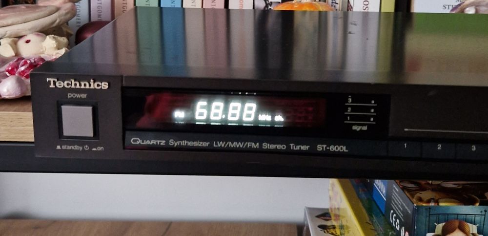 Technics ST 600L