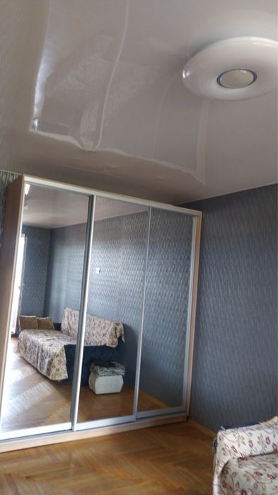 Продається 2 кім квартира вул  Червоноі калини