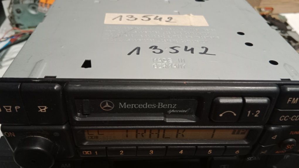 Radio Mercedes Becker specjal 2210 w pełni sprawne