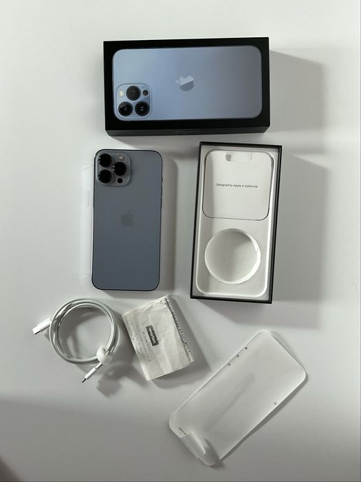 iPhone 13 Pro Max Azul — Excelente Estado